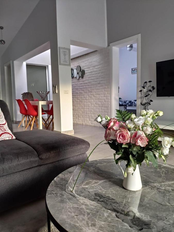 阿德耶Luxury Townhouse公寓 外观 照片