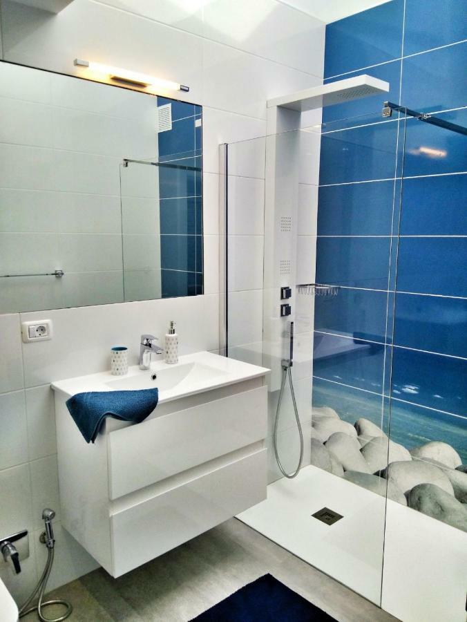 阿德耶Luxury Townhouse公寓 外观 照片