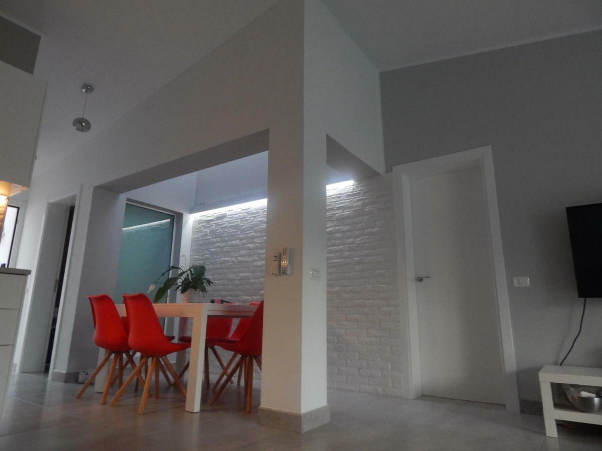 阿德耶Luxury Townhouse公寓 外观 照片