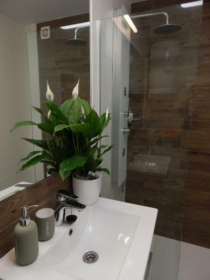 阿德耶Luxury Townhouse公寓 外观 照片
